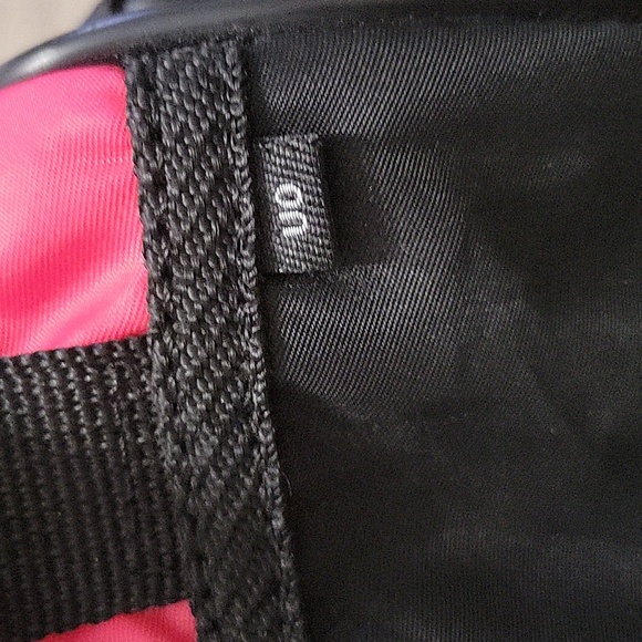 Urban Outfitters Crossbody - Picture 3 of 9